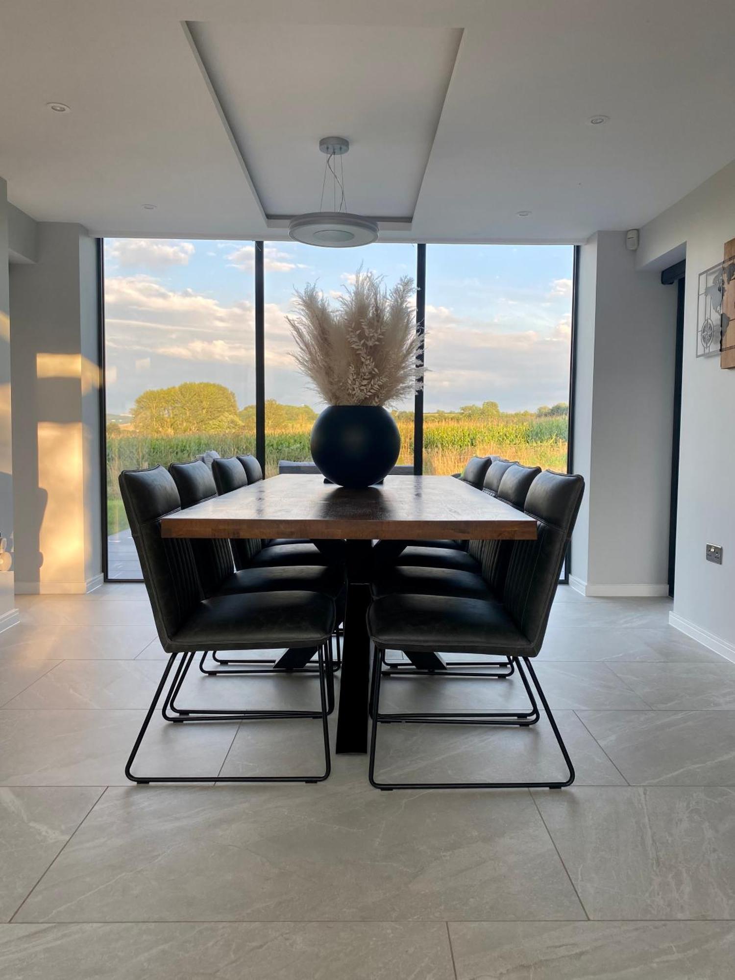באת' Stunning Modern Home Set In Beautiful Grounds. מראה חיצוני תמונה